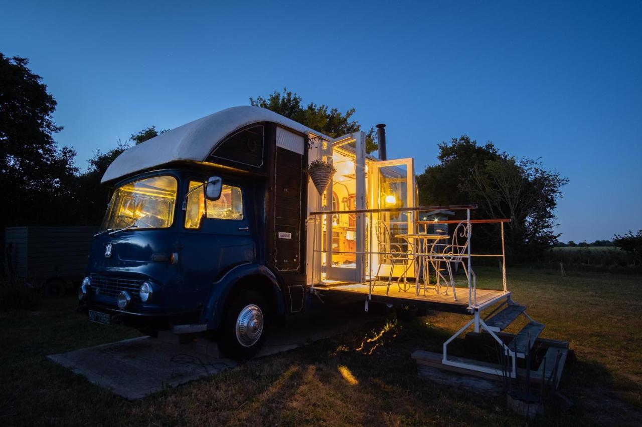 Get Away Hide Away Villa Dereham Exterior photo