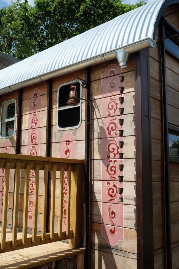Get Away Hide Away Villa Dereham Exterior photo
